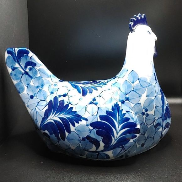 Vintage Porcelain Chicken - Picture 3 of 10